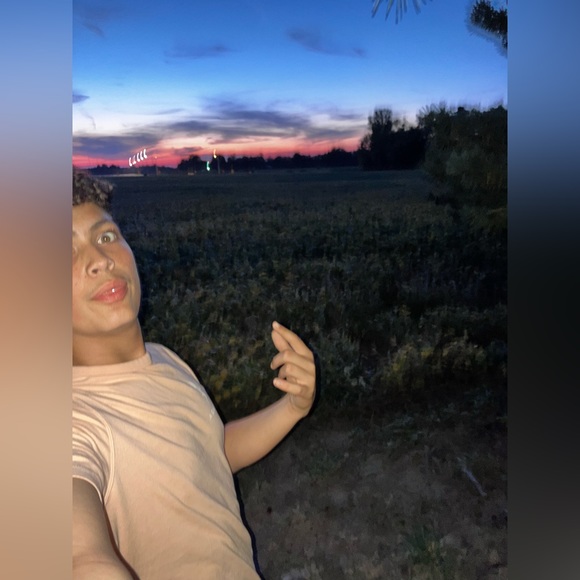 Meet your Posher, Ace - Picture 2 of 2